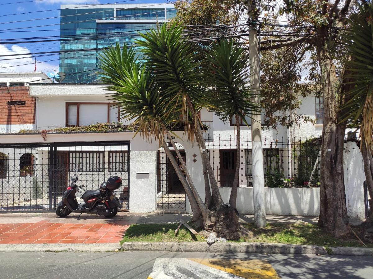 La Parada Del Tren Hostel Bogotá Esterno foto