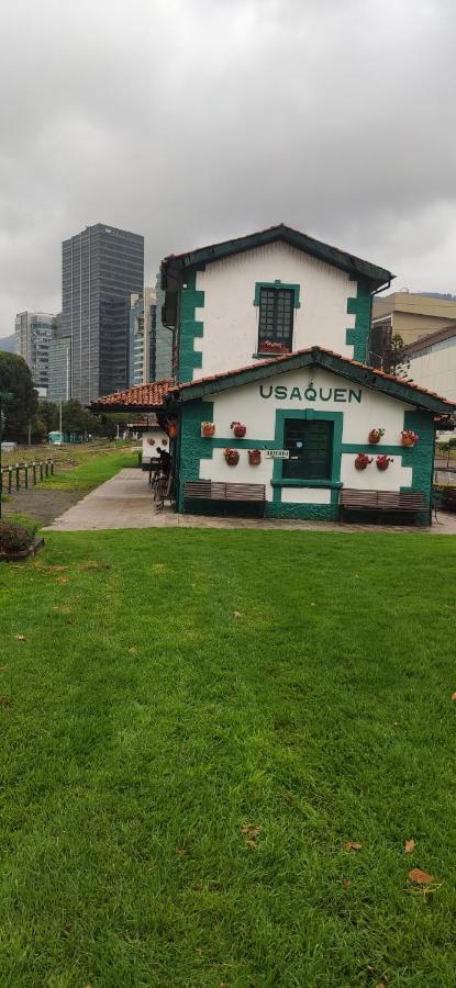 La Parada Del Tren Hostel Bogotá Esterno foto